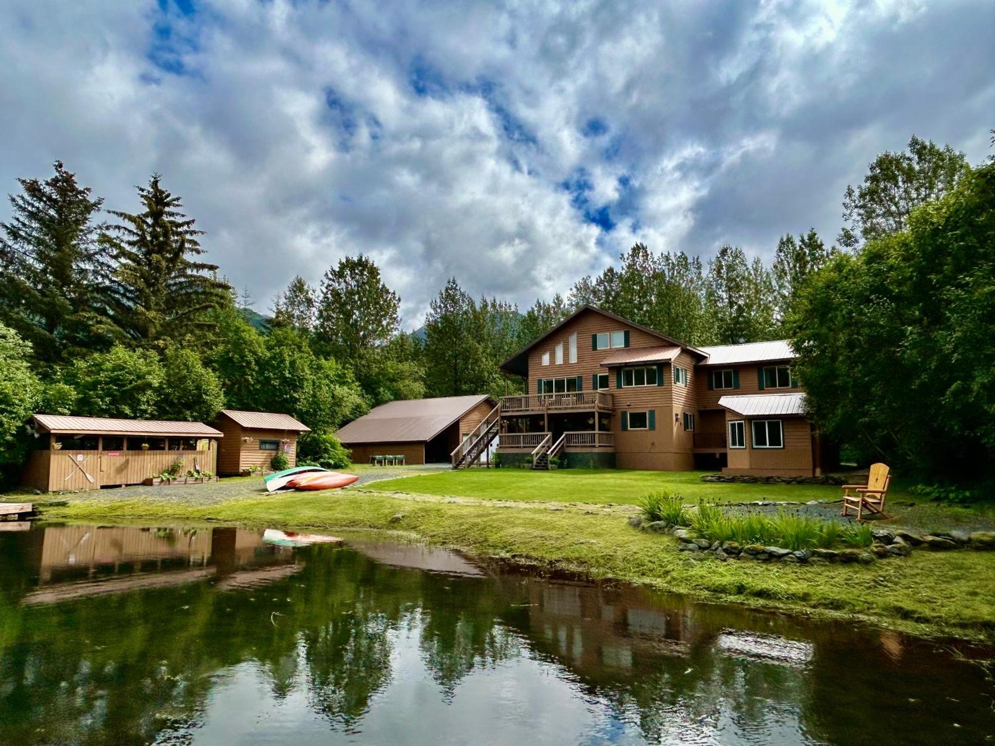Bear Lake Lodgings B&B, Inc Сьюард Экстерьер фото