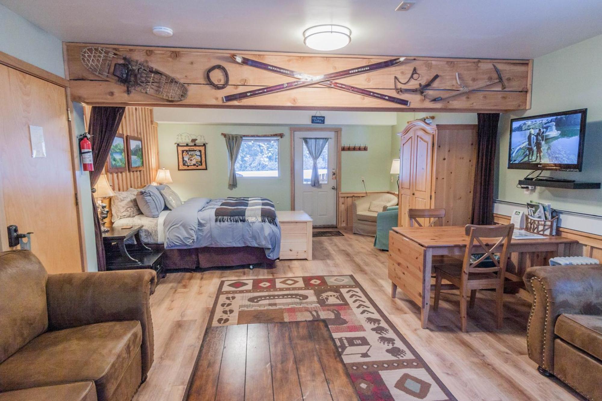 Bear Lake Lodgings B&B, Inc Сьюард Экстерьер фото
