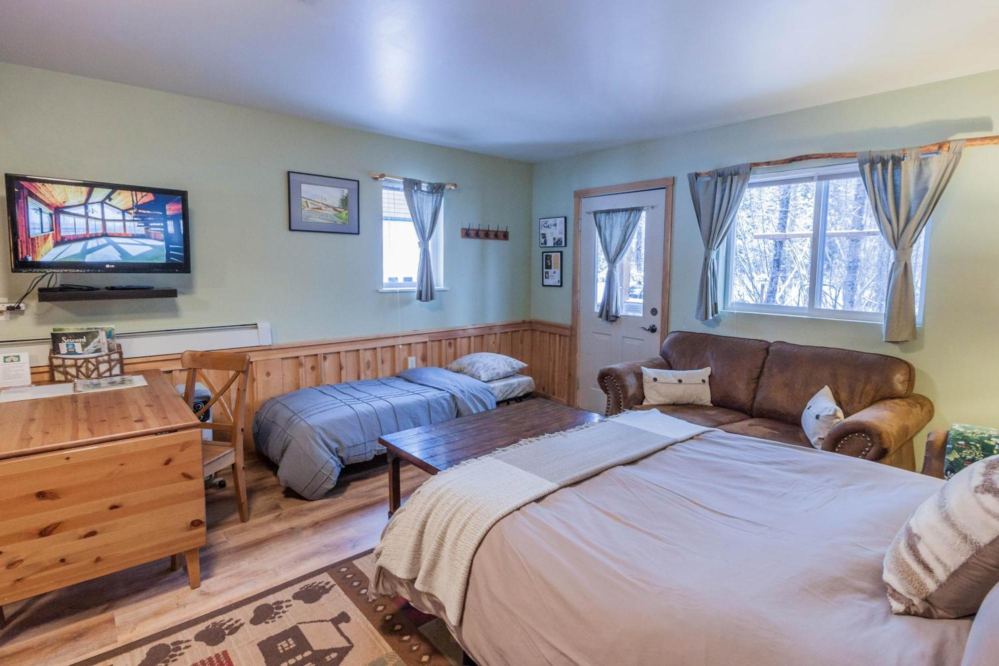 Bear Lake Lodgings B&B, Inc Сьюард Экстерьер фото